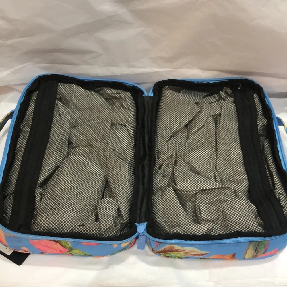 Hurley blue tropical floral print vinyl zip around makeup cosmetics‎ beauty case